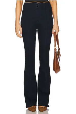 REVOLVE Veronica Beard Veronica beard jeans acampanados beverly en color azul talla 24 en - Blue. Talla 24 (también en 26, 28).
