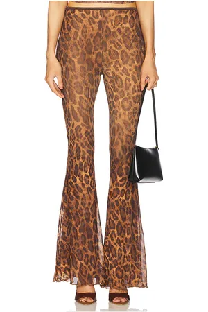 REVOLVE MAJORELLE Majorelle pantalón chica en color óxido talla L en - Rust. Talla L (también en M, S, XL, XS).