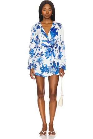 REVOLVE ROCOCO SAND Rococo sand mini vestido con cinturón desmontable en color azul, blanco talla L en - Blue,White. Talla L (también en XS).