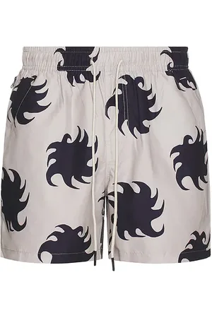 REVOLVE OAS Oas gravel ember swim shorts en color claro talla L en - Light Grey. Talla L (también en M, S, XL/1X).
