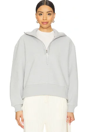 REVOLVE Varley Varley chaqueta roselle half zip fleece en color bebe azul talla L en - Baby Blue. Talla L (también en M, S, XS).