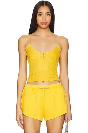 REVOLVE SAMI MIRO VINTAGE Sami miro vintage camiseta de tirantes de doble capa y espalda baja en color amarillo mostaza talla L en - Mustard. Talla L (ta