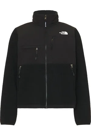 REVOLVE The North Face The north face chaqueta en color negro talla L en - Black. Talla L (también en M).