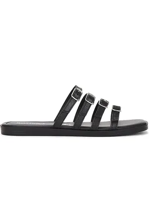 REVOLVE Seychelles Seychelles zapato plano persuasion en color talla 10 en - Black. Talla 10 (también en 6, 6.5, 7, 7.5, 8, 8.5, 9, 9.5).