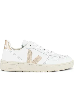 REVOLVE Veja Veja zapatilla deportiva v 10 en color blanco talla 36 en - White. Talla 36 (también en 37, 38, 39, 40).