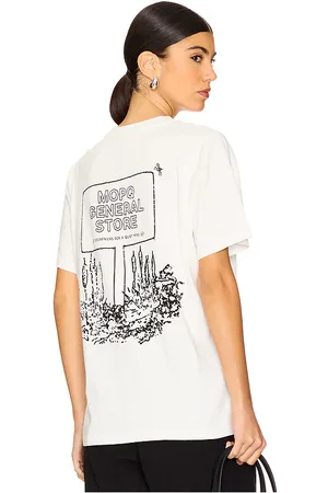 REVOLVE Museum of Peace and Quiet Museum of peace and quiet camiseta general en color talla M en - White. Talla M (también en S, XL/1X, XS).