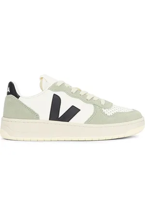 REVOLVE Veja Veja zapatilla deportiva v-10 en color verde talla 35 en - Green. Talla 35 (también en 36, 37, 38, 39, 40, 41).
