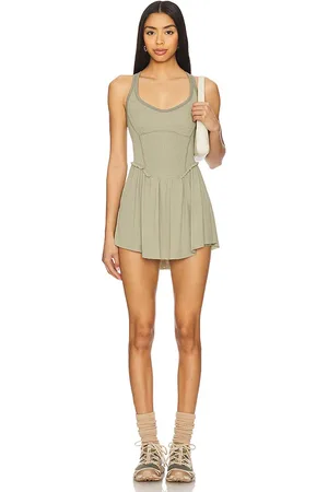 REVOLVE Free People Free people vestido fp movement smockin hot en color talla L en - Army. Talla L (también en M, S, XL, XS).