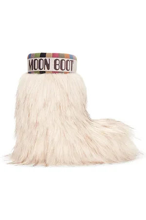 REVOLVE MOON BOOT Moon boot bota media yeti icon en color talla 36/38 en - . Talla 36/38 (también en 39/41, 42/44).