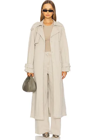 REVOLVE Ivy Oak Ivy oak abrigo trenca cordelia en color beige talla 32 en - Beige. Talla 32 (también en 34, 36, 38, 40).