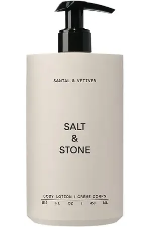 REVOLVE SALT & STONE Salt & stone loció corporal santal & vetiver body lotion en color belleza: na talla all en /A - Beauty: NA. Talla all.