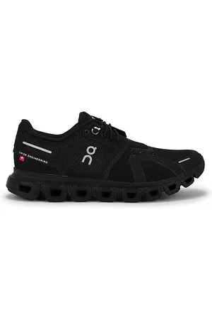 REVOLVE On On zapatillas deportivas cloud 6 en color talla 10 en - Black. Talla 10 (también en 10.5, 11, 11.5, 12, 12.5, 13, 7, 7.5, 8, 8.5, 9, 9.