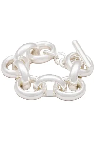 REVOLVE Cult Gaia Cult gaia brazalete delphi en color plateado metálico talla all en - Metallic Silver. Talla all.