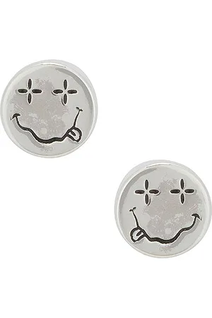 REVOLVE MAPLE Maple pendiente nevermind en color plateado metálico talla all en - Metallic Silver. Talla all.