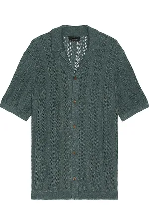 REVOLVE Vince Vince camisa manga corta cabana en color azul cerceta talla L en - Teal. Talla L (también en M, S, XL/1X).