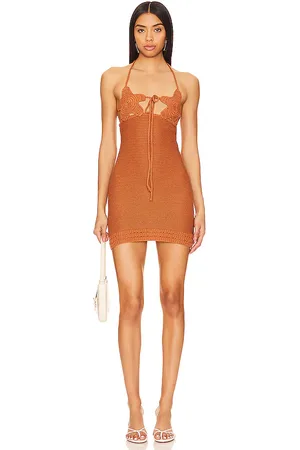REVOLVE Lovers and Friends Lovers and friends vestido delphi crochet star fish en color óxido talla L en - Rust. Talla L (también en M, S, XS).
