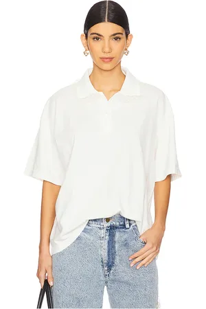 REVOLVE Tanner Fletcher Tanner fletcher cletus lace trim polo en color blanco talla L en - White. Talla L (también en M, S, XS).