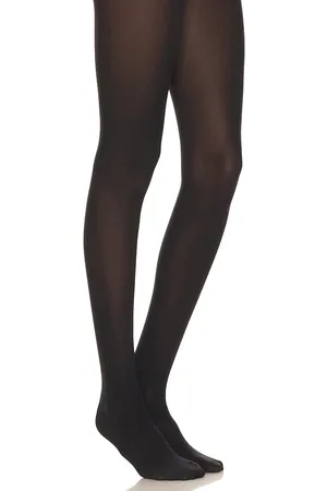 REVOLVE Wolford Wolford medias velvet de luxe 50 en color talla S en - Black. Talla S (también en M, XS).