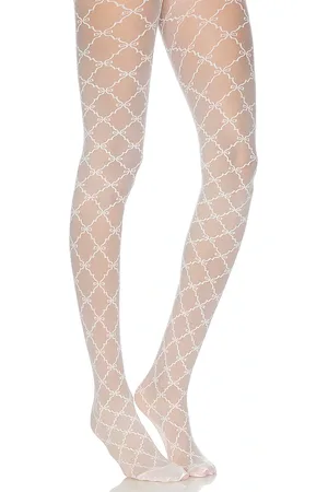 REVOLVE Free People Free people estilo ajustado free people ribbon chain en color talla all en - Cream. Talla all.