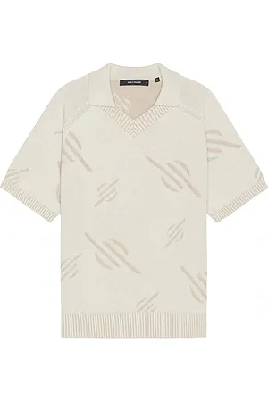 REVOLVE Daily Paper Daily paper monogram knit polo en color crema talla L en - Cream. Talla L (también en M, S, XL/1X).