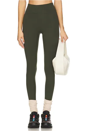 REVOLVE 437 437 the essentials legging en color verde oscuro talla L en - Dark Green. Talla L (también en M, XL).