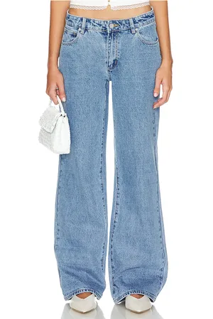 REVOLVE Abrand Abrand pierna ancha 99 baggy en color denim-medium talla 23 en - Denim-Medium. Talla 23 (también en 24, 25, 26, 27, 28, 29, 30, 31, 32).