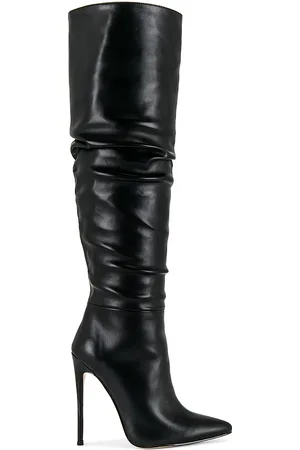 REVOLVE FEMME LA Femme la bota mariel en color talla 11 en - Black. Talla 11 (también en 5, 6, 9).