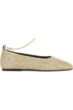 REVOLVE Maria Luca Maria luca zapatillas de ballet augusta en color neutral talla 36.5 en - Neutral. Talla 36.5 (también en 37, 37.5, 38, 38.5, 39, 39