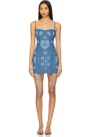REVOLVE Leslie Amon Leslie amon minivestido en color talla L en - Blue. Talla L (también en M, S, XL, XS).