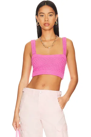 REVOLVE MAJORELLE Majorelle tamal textured knit cropped top en color talla L en - Pink. Talla L (también en XL).