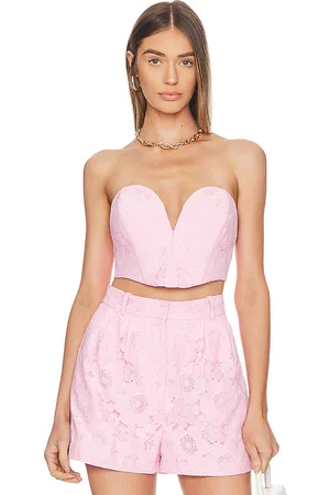 REVOLVE Amanda Uprichard Amanda uprichard top corto de cerezas en color rosado talla M en - Pink. Talla M (también en XS).