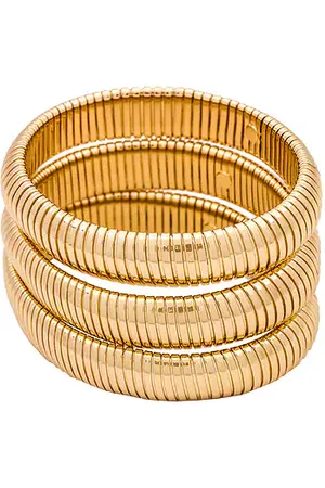 REVOLVE Ettika Ettika conjunto de pulseras en color oro metálico talla all en - Metallic Gold. Talla all.