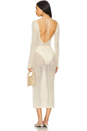 REVOLVE PQ Pq vestido playero harley en color crema talla XS-S en - Cream. Talla XS-S (también en M-L).