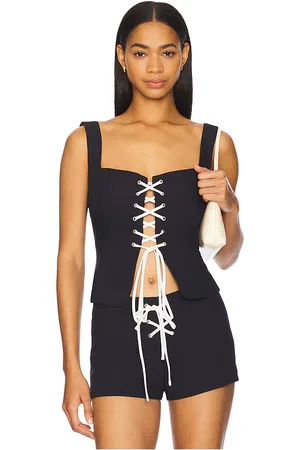 REVOLVE BY.DYLN By.dyln x emmeline top en color talla L en - Navy. Talla L (también en M, S, XL, XS).