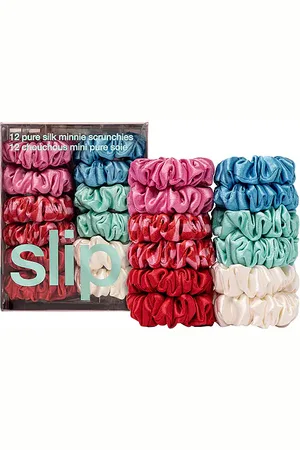 REVOLVE Slip Slip coleteros minnie scrunchies set en color belleza: na talla all en - Beauty: NA. Talla all.