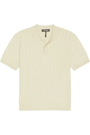 REVOLVE WAO Wao cable knit short sleeve polo en color crema talla L en - Cream. Talla L (también en M, S, XL/1X).