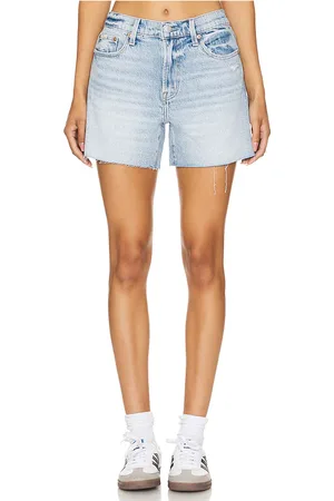 REVOLVE PISTOLA Pistola kennedy shorts en color denim claro talla 24 en - Denim-Light. Talla 24 (también en 25, 26, 27, 28, 30, 31, 32, 33).