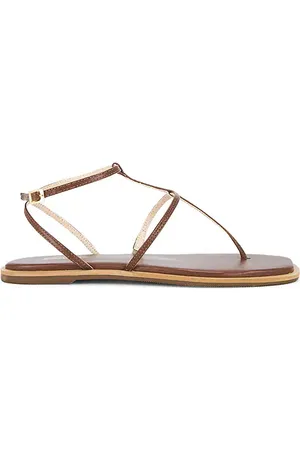 REVOLVE Kaanas Kaanas sandalia gladiadora con tiras. aisha en color talla 10 en - Tan. Talla 10 (también en 11, 7, 8, 9).