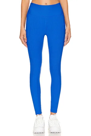 REVOLVE YEAR OF OURS Year of ours ribbed pocket legging en color azul talla L en - Blue. Talla L (también en M).