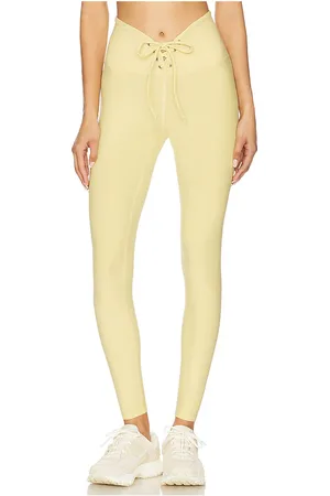 REVOLVE YEAR OF OURS Year of ours stretch football legging en color amarillo limon talla L en - Lemon. Talla L (también en M, XL).