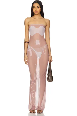 REVOLVE Di Petsa Di petsa vestido tan lines mesh en color nude talla L en - Nude. Talla L (también en M, S).