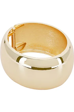 REVOLVE 8 Other Reasons 8 other reasons pulsera cleo en color oro metálico talla all en - Metallic Gold. Talla all.