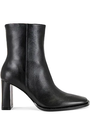 REVOLVE House of Harlow 1960 House of harlow 1960 bota rosetta en color talla 6 en - Black. Talla 6 (también en 7, 8).