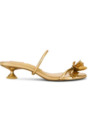 REVOLVE Cult Gaia Cult gaia sandalia en latón cosette en color oro metálico talla 36 en - Metallic Gold. Talla 36 (también en 37, 38, 39, 40).