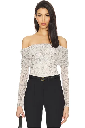 REVOLVE AFRM Afrm body maxine en color beige talla 1X en - Beige. Talla 1X (también en 2X, 3X, L, M, S, XL, XS, XXL, XXS).