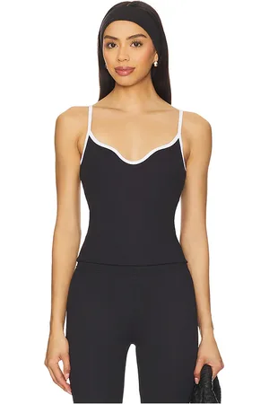 REVOLVE Nylora Nylora top sin mangas erica en color negro talla L en - Black. Talla L (también en M, S, XS).