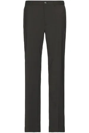 REVOLVE Theory Theory pantalones plisados curtis en color charcoal talla 30 en - Charcoal. Talla 30 (también en 31, 32, 33, 34).
