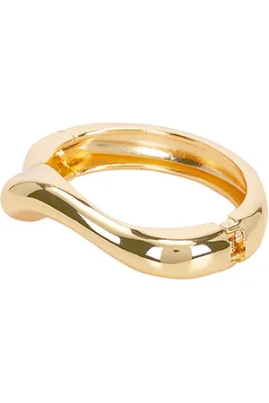 REVOLVE Jordan Road Jordan road brazalete rowan en color oro metálico talla all en - Metallic Gold. Talla all.
