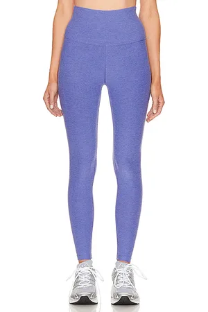 REVOLVE Beyond Yoga Beyond yoga spacedye caught en the midi legging en color lavanda talla L en - Lavender. Talla L (también en M).