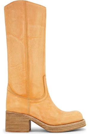 REVOLVE Jeffrey Campbell Jeffrey campbell botas reflect en color bronce talla 10 en - Tan. Talla 10 (también en 6, 6.5, 7, 7.5, 8, 8.5, 9, 9